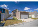 3821 Stonebridge Dr, Madison, WI 53719