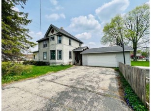 908 12th St Brodhead, WI 53520