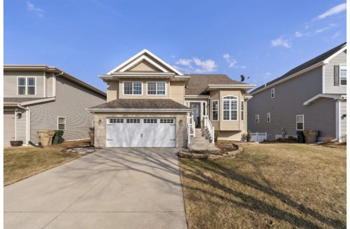 4105 Vidon Dr, Madison, WI 53704