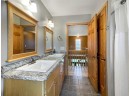 209 Waverly Dr, Cambridge, WI 53523