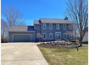 209 Waverly Dr Cambridge, WI 53523