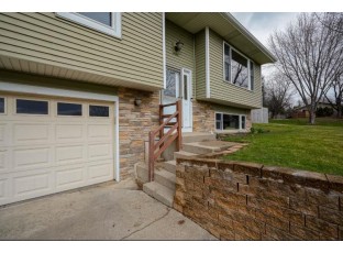 96 Seminole Way DeForest, WI 53532