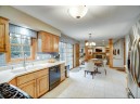 29 Greenhaven Cir, Madison, WI 53717