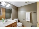 17 Iris Bloom Cir, Madison, WI 53719