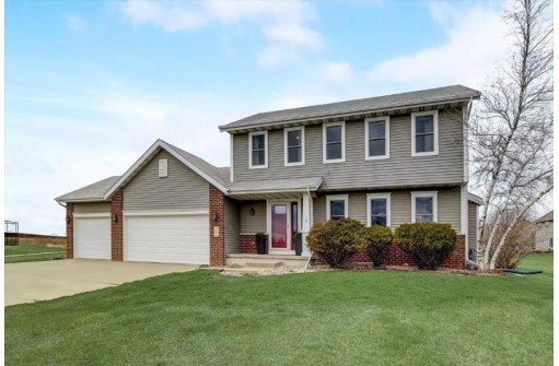 17 Iris Bloom Cir, Madison, WI 53719