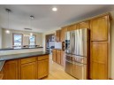 17 Iris Bloom Cir, Madison, WI 53719