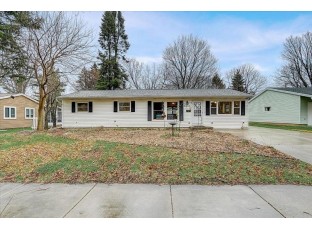 2209 Prairie Rd Madison, WI 53711