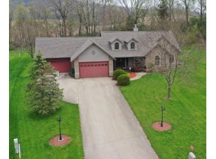 38086 Red Cedar Circl Prairie Du Chien, WI 53821