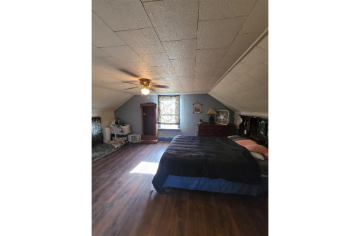 410 W Jackson St, Tomah, WI 54660