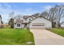 6771 Moonlight Cir, Sun Prairie, WI 53590