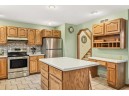 6771 Moonlight Cir, Sun Prairie, WI 53590