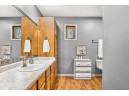 6771 Moonlight Cir, Sun Prairie, WI 53590