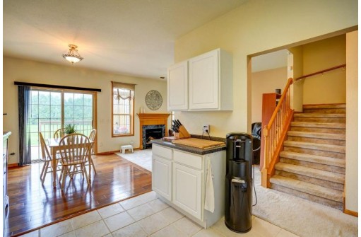 3115 Selkirk Dr 3, Sun Prairie, WI 53590