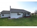 5926 N Waterman Dr, Milton, WI 53563