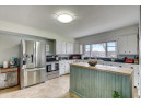 1329 N Wingra Dr, Madison, WI 53715