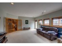 717 Prairie Smoke Rd, Madison, WI 53717