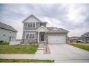 621 Burnt Sienna Dr, Middleton, WI 53562