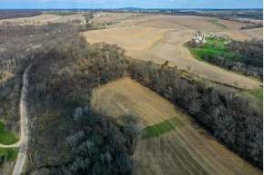 225 ACRES M/L County Road M