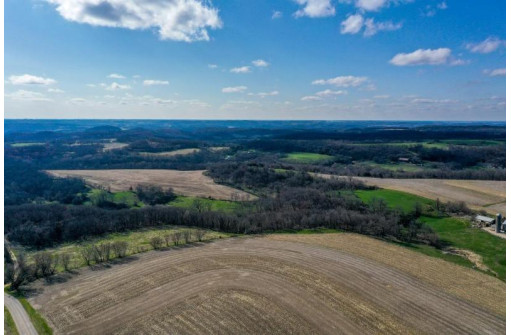 225 ACRES M/L County Road M, Dodgeville, WI 53533