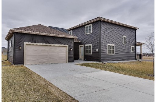 2866 Blue Aster Blvd, Sun Prairie, WI 53590