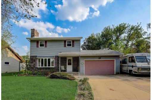 4101 David Rd, Madison, WI 53704