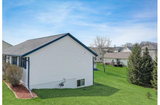 132 Kellie Marie Ct, Reedsburg, WI 53959