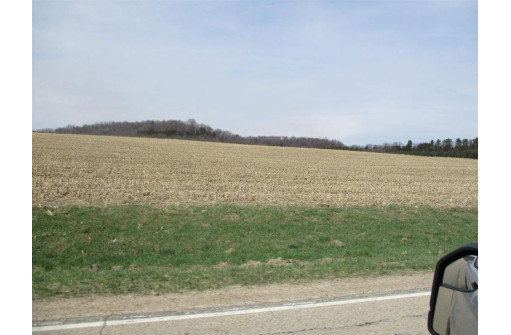 92.41A County Road C, North Freedom, WI 53951