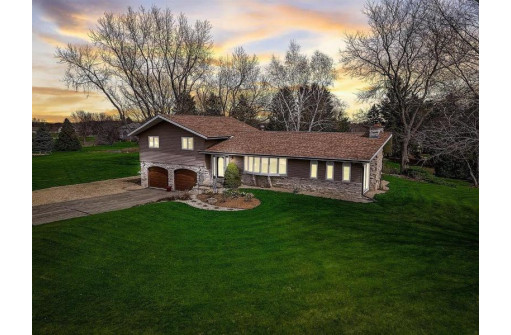 6714 Winding Way, DeForest, WI 53532