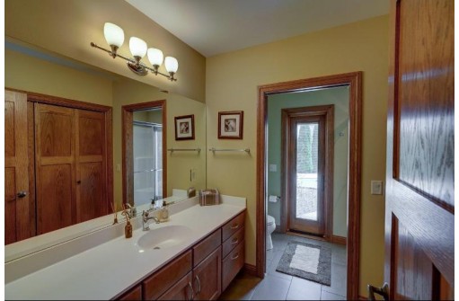 4515 Deering Tr, Middleton, WI 53562