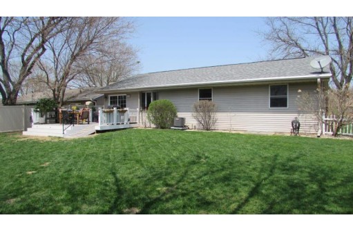 4262 Skyview Dr, Janesville, WI 53546-2123