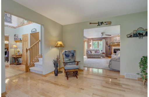 3763 Naturaledge Ct, Sun Prairie, WI 53590