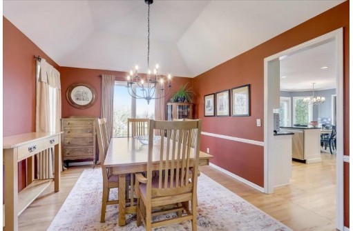 7438 New Washburn Way, Madison, WI 53719