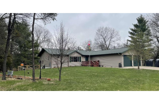 971 Fur Ave, Wisconsin Dells, WI 53965