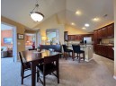 866 Birchwood Tr 18, Sun Prairie, WI 53590