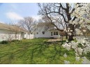 126 Washington Ave, Lodi, WI 53555