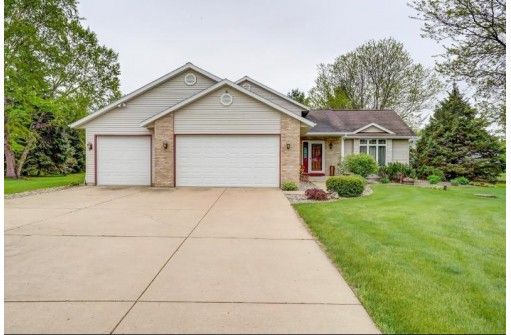 6328 Fox Run, Sun Prairie, WI 53590