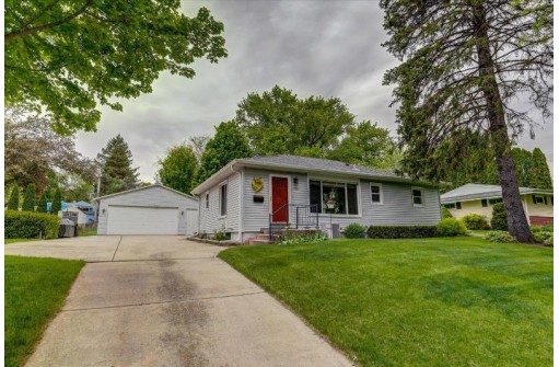 1706 Ellen Ave, Madison, WI 53716-1914