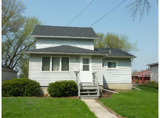 306 Rounsville St Waupun, WI 53963-1537