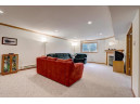 6348 Irving Dr, Sun Prairie, WI 53590