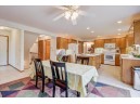 6348 Irving Dr, Sun Prairie, WI 53590