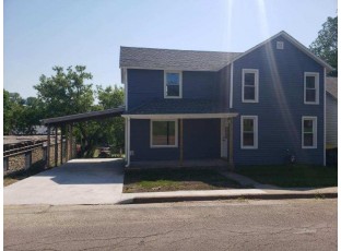 521 Canal St Bloomington, WI 53804