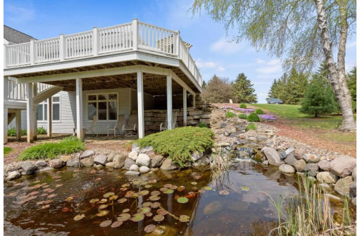 W7503 Country Dr, Beaver Dam, WI 53916