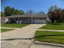 1445 Marquette St, Janesville, WI 53546