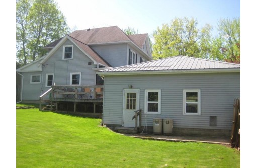 23 E Catherine St, Markesan, WI 53946