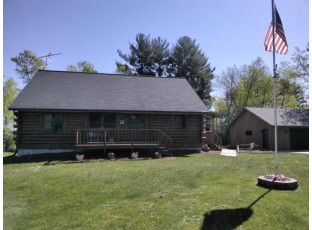 W5796 N Island Dr Endeavor, WI 53930-9618