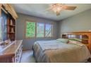 6201 Stony Hill Dr, Oregon, WI 53575