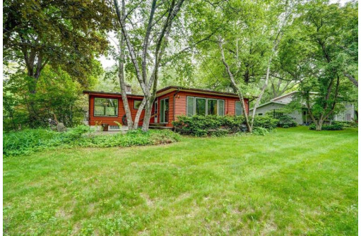 4606 Waukesha St, Madison, WI 53705