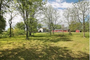 17718 W Avon North Townline Rd