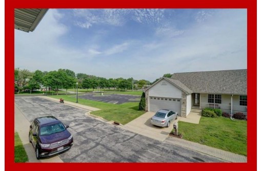 117 Carriage Way, DeForest, WI 53532