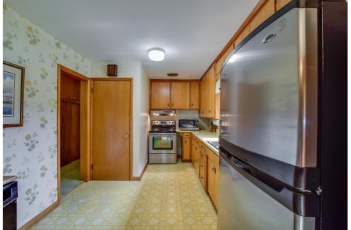 429 Mineau Pky, Madison, WI 53711